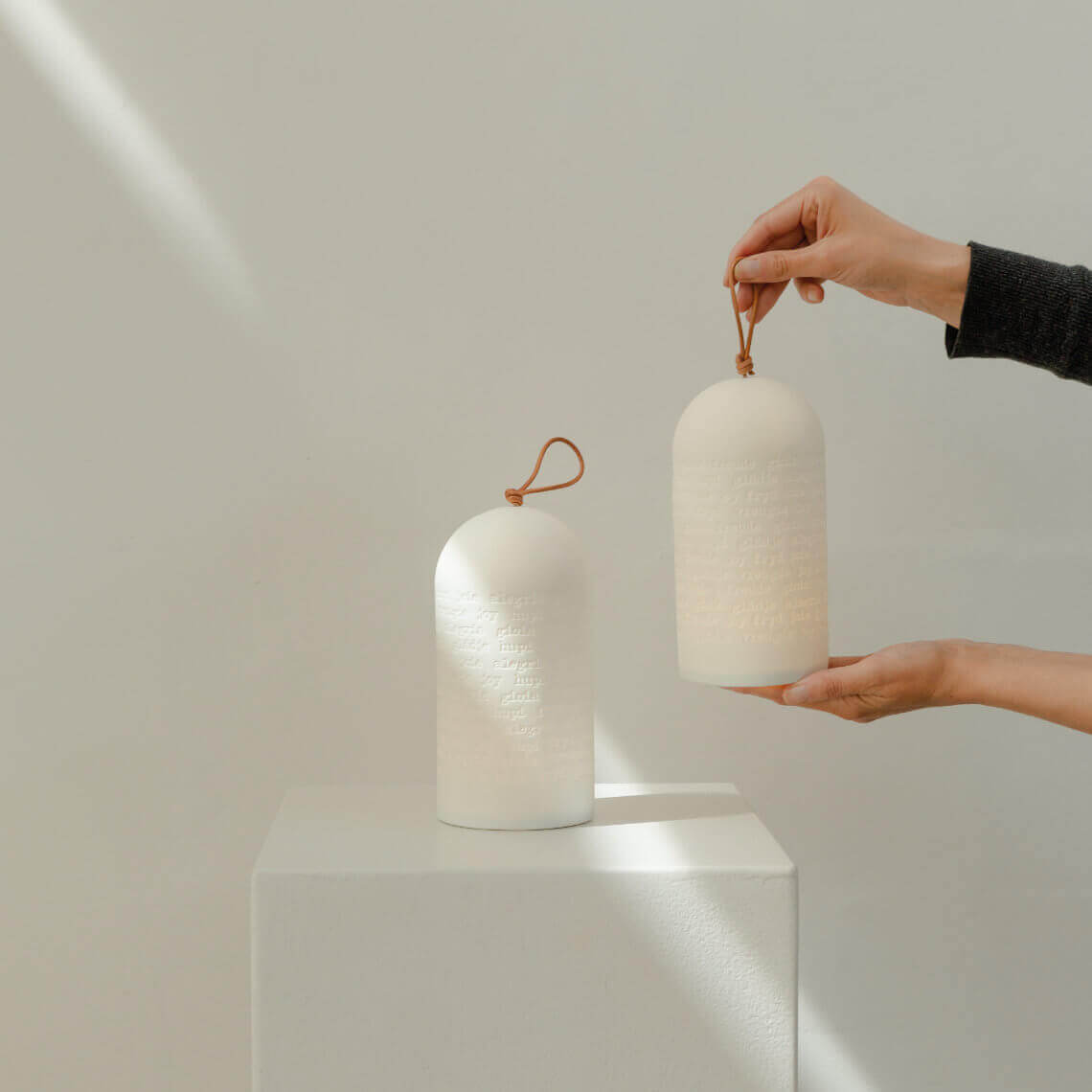 Lampe led en porcelaine blanche - RADER