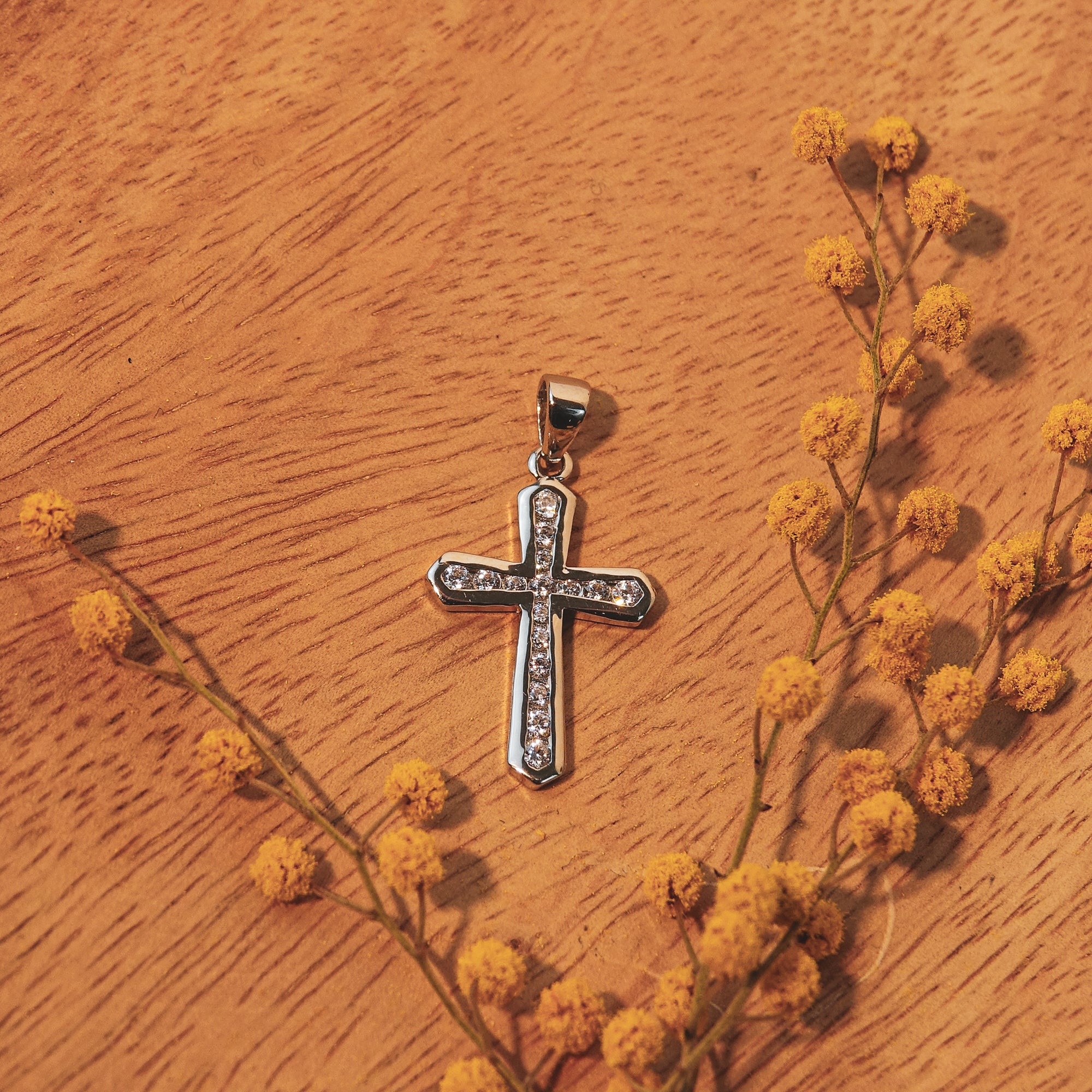 Pendentif Croix brillante en argent