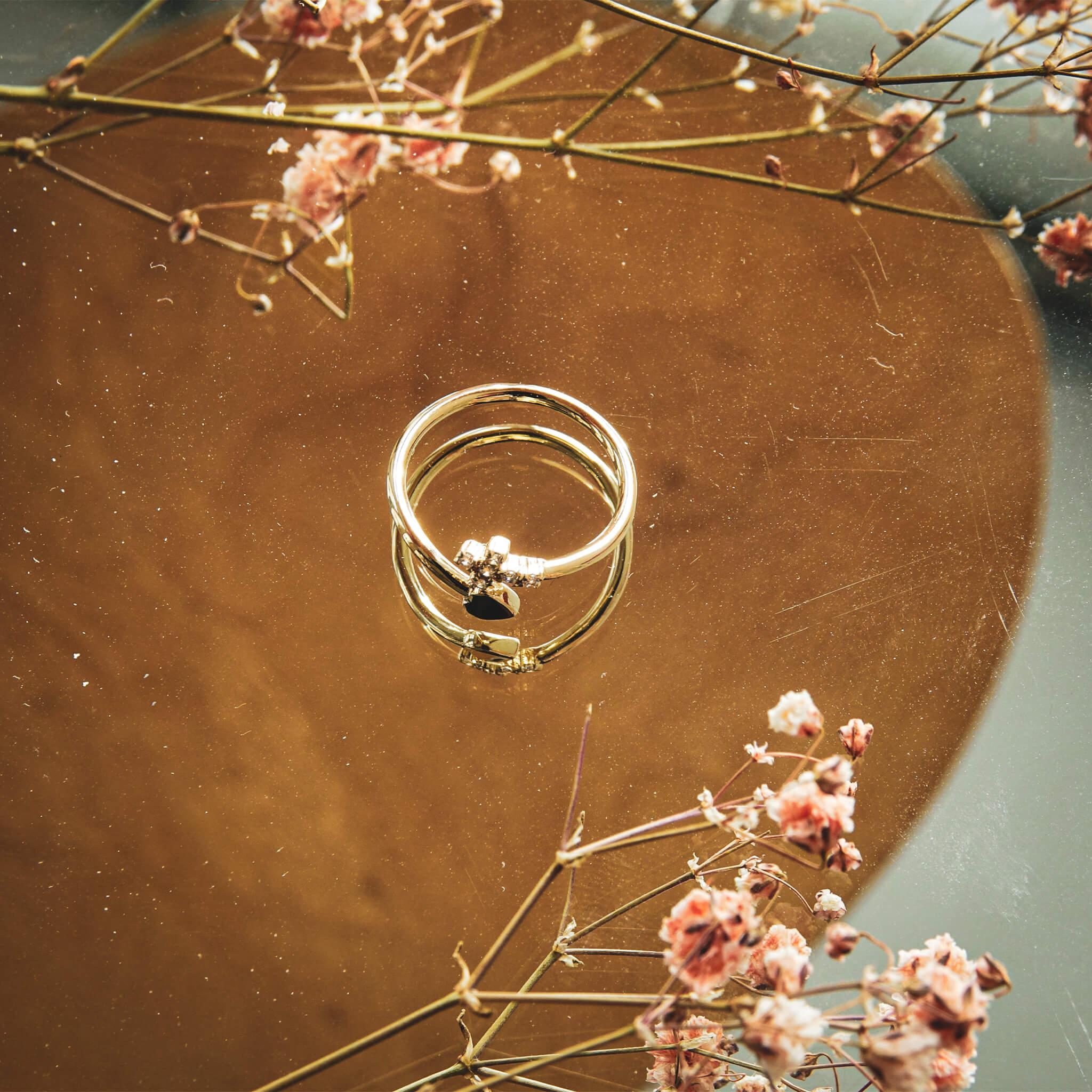 Bijou religieux : bague cœur et croix en plaqué or
