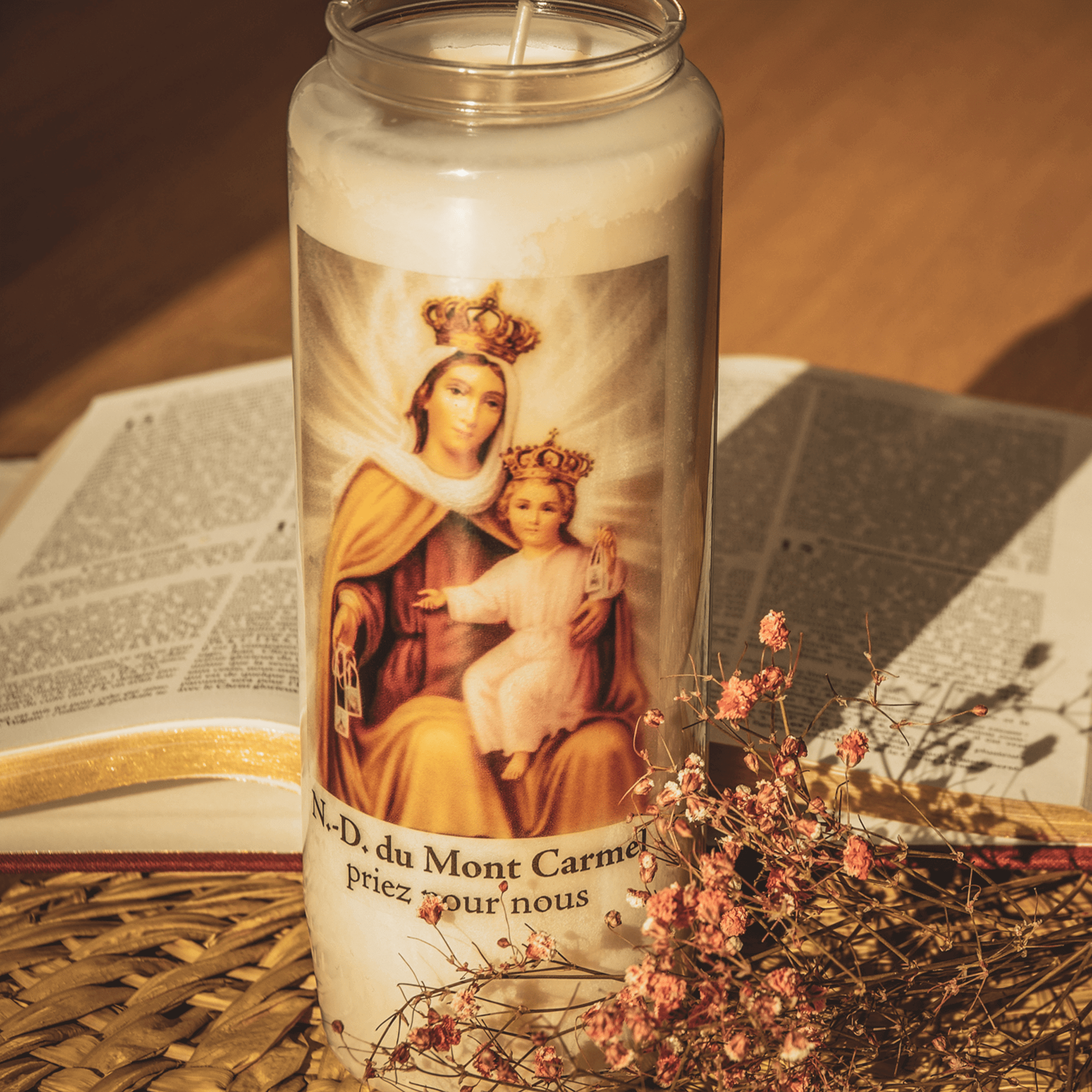  Bougie neuvaine qui accompagne vos prières pour Notre Dame du Mont Carmel