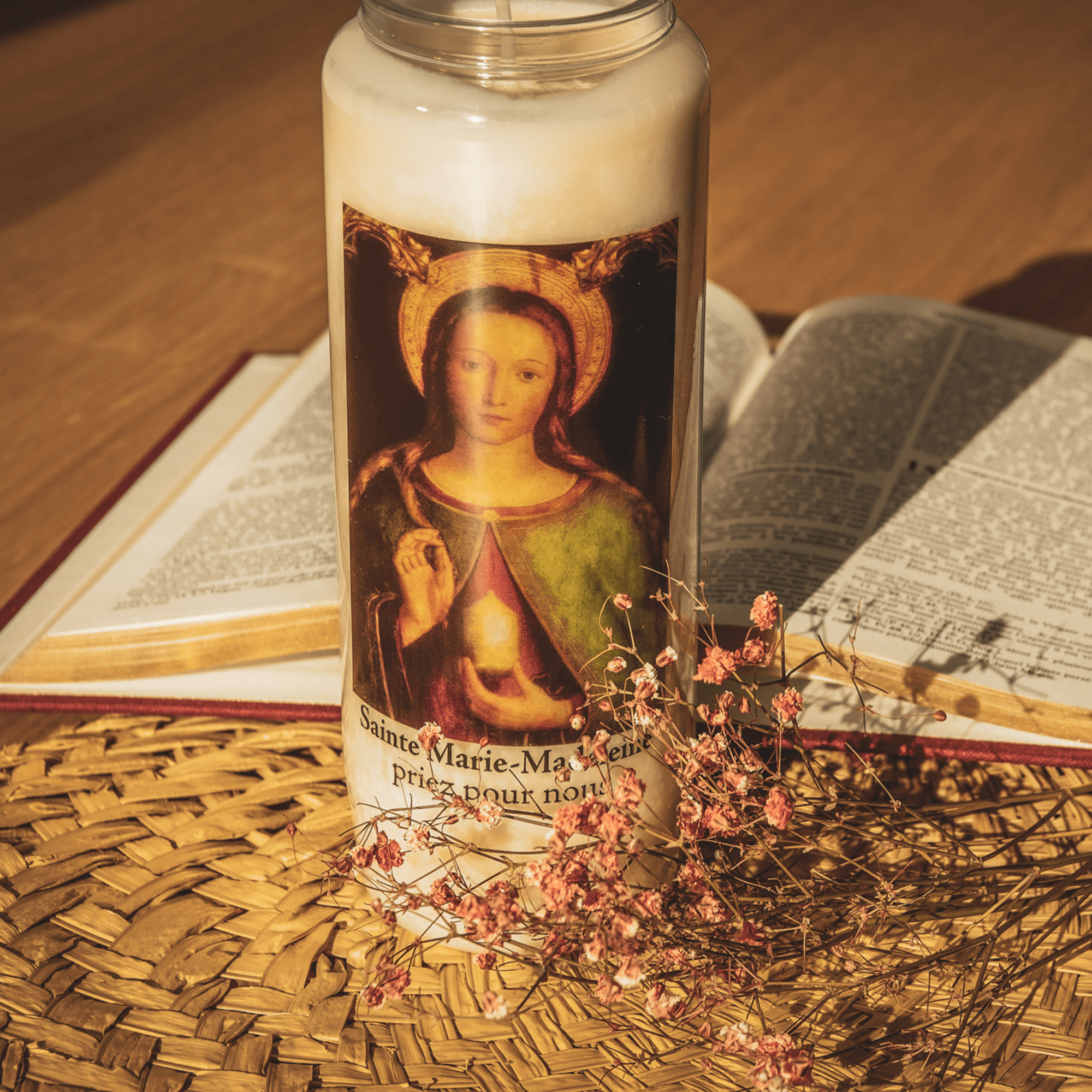 Bougie neuvaine qui accompagne vos prières pour Saint Marie-Madeleine