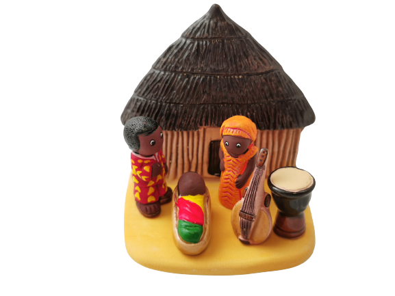 Crèche du Monde - Cameroun. Collection Boutique de Fourvière : Crèches artisanales en céramique peinte à la main du Pérou, certifiées Fair Trade. Objets de décoration de Noël.