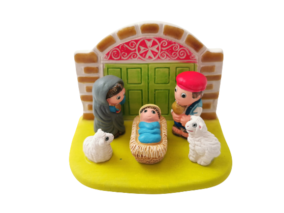 Crèche du Monde - Malte. Collection Boutique de Fourvière : Crèches artisanales en céramique peinte à la main du Pérou, certifiées Fair Trade. Objets de décoration de Noël.