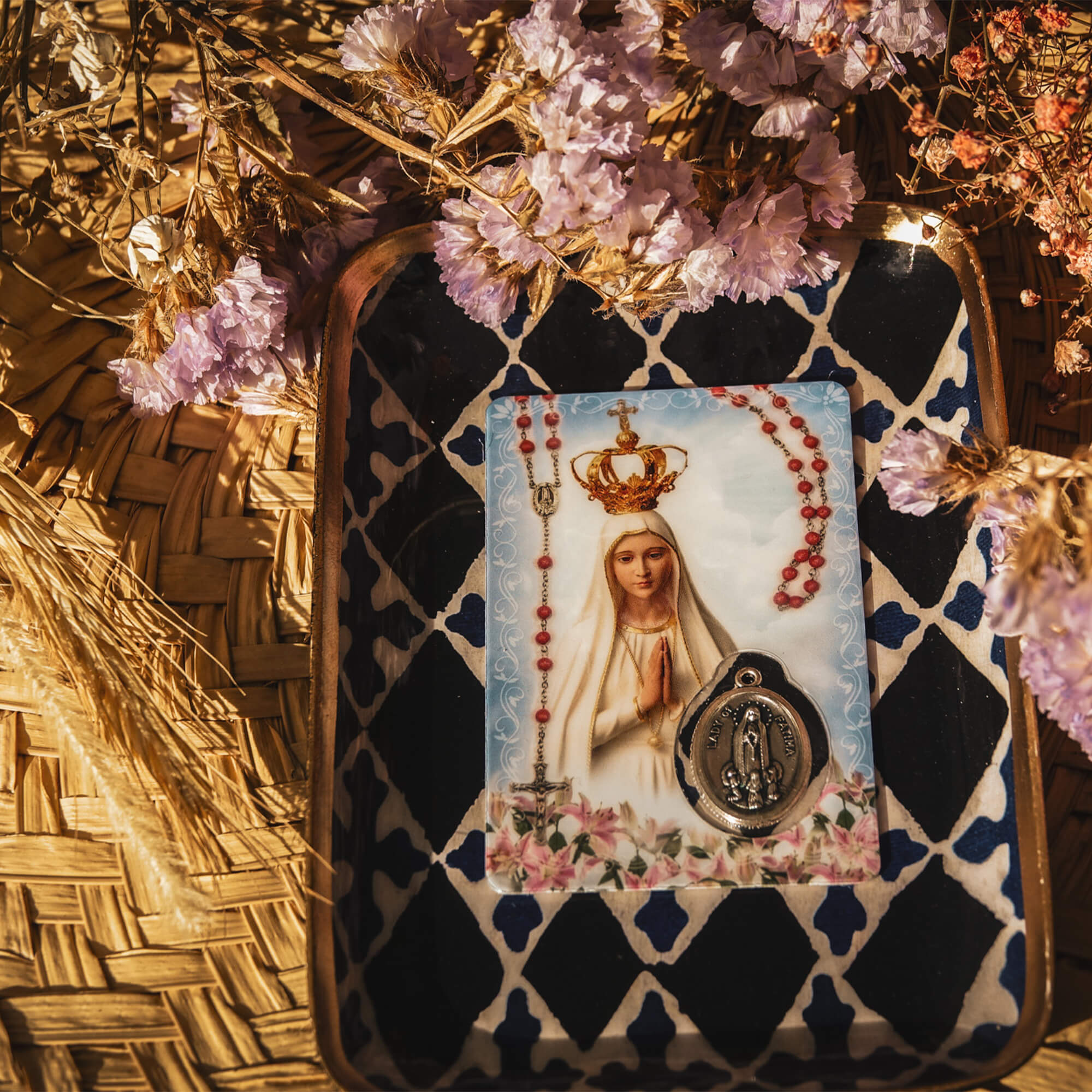 Un cadeau chrétien pour vous apprendre à prier avec cette Carte médaille - Mystère du Saint Rosaire