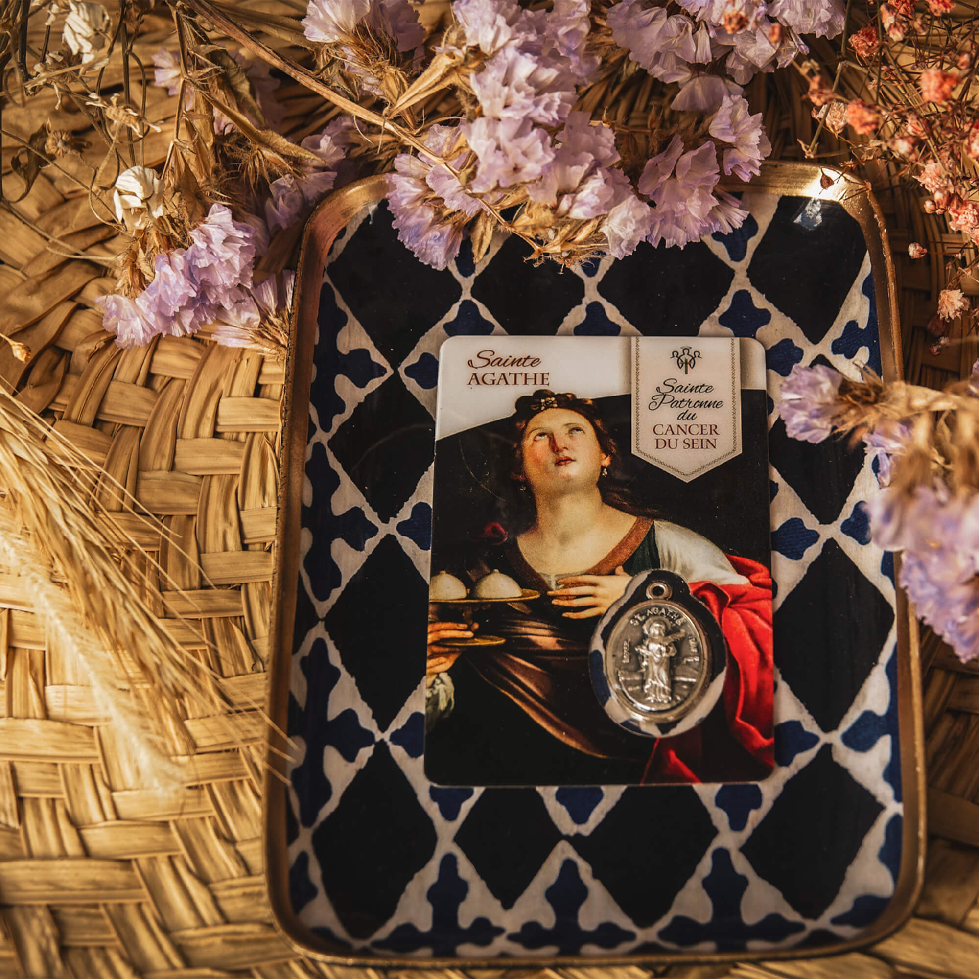 Un cadeau chrétien pour vous apprendre à prier avec cette Carte médaille - Saint Agathe