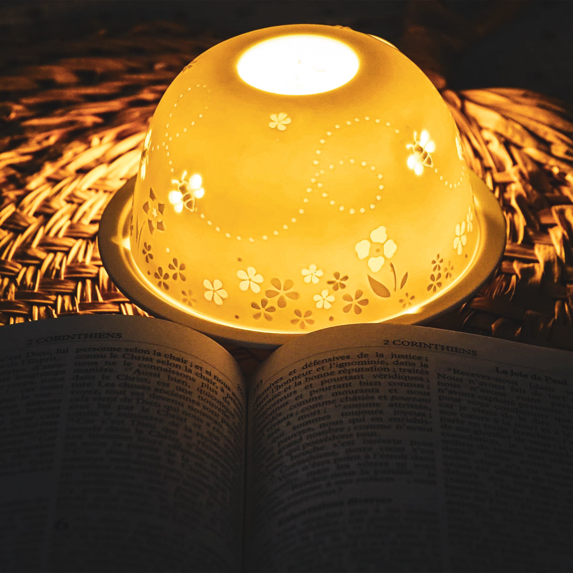 Photophore de la nativité - Abeilles