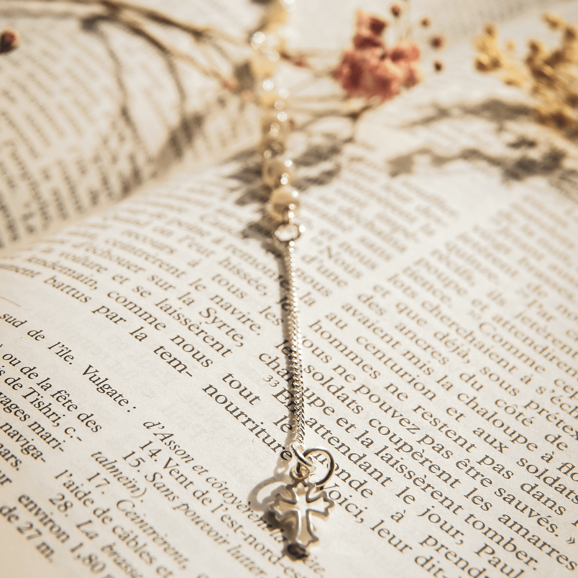 Dizainier en argent et perles de nacre