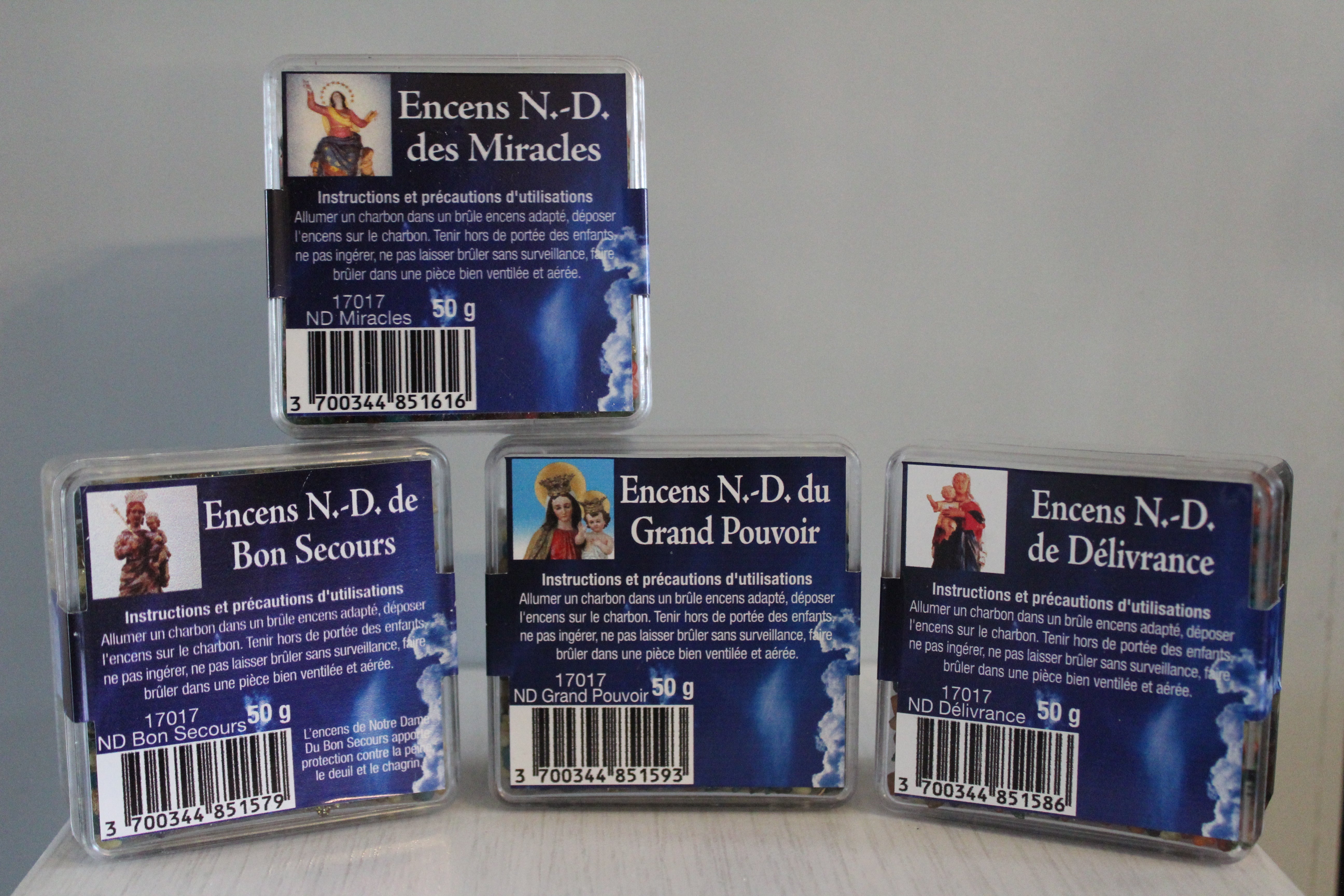 Encens en grains en boite de 50gr