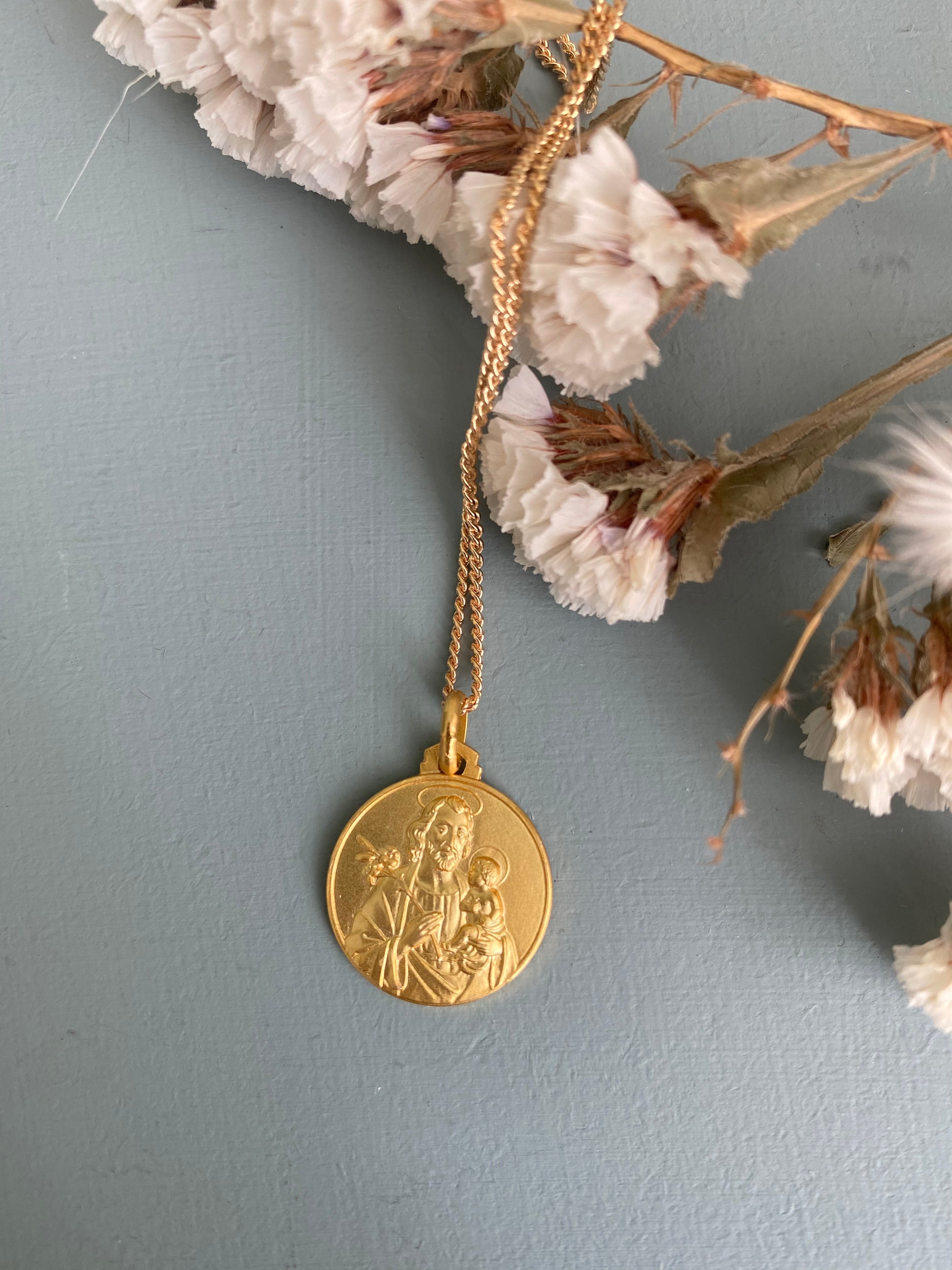 Médaille plaqué or St Joseph 18MM