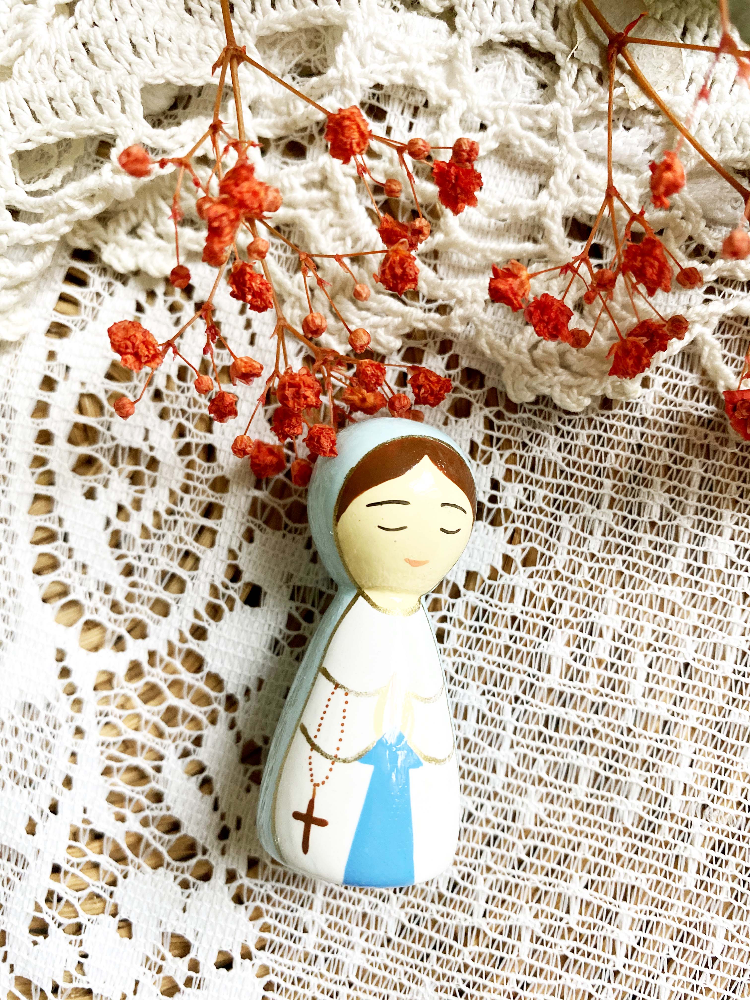 Statue de poche en bois