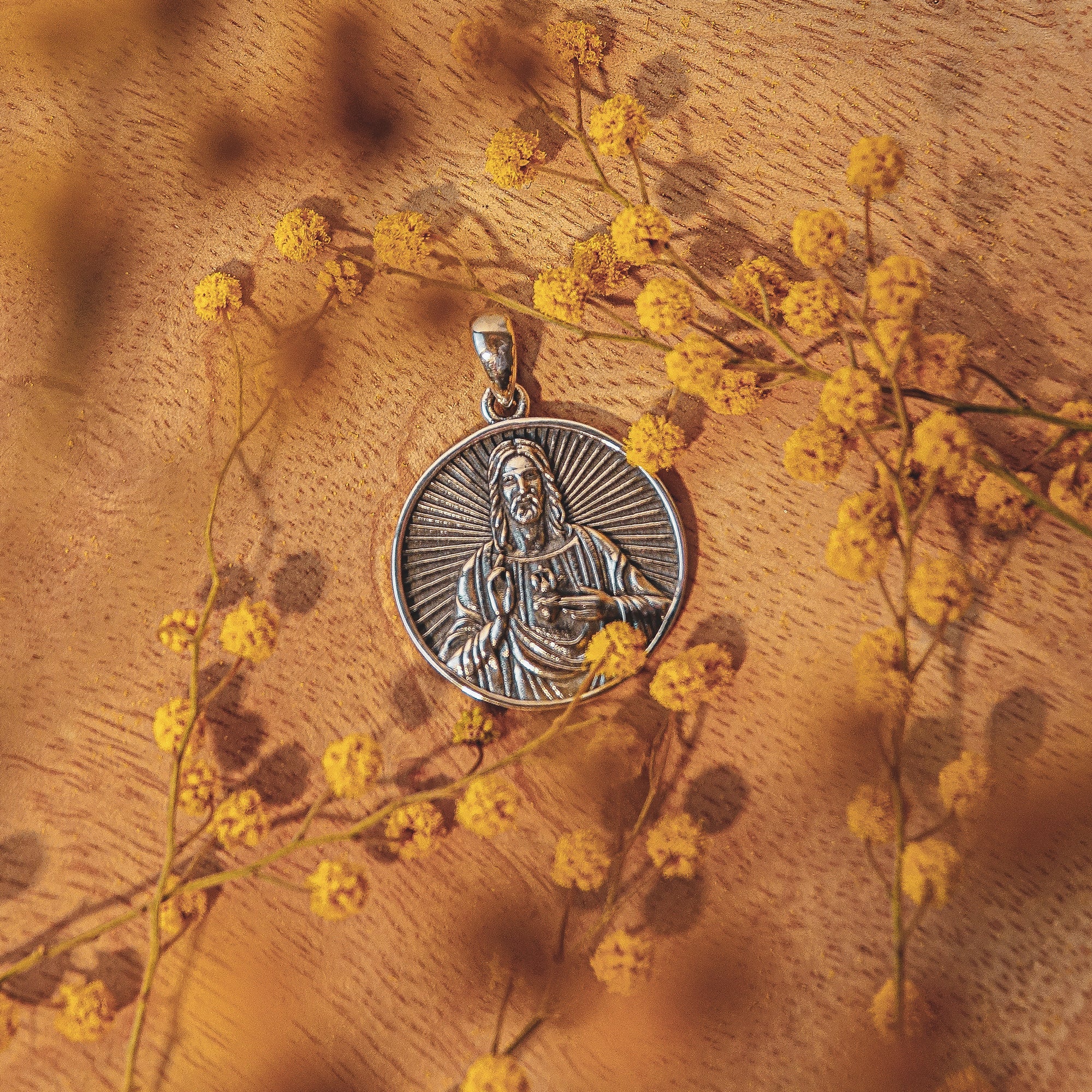 Médaille Sacré Cœur de Jésus en argent