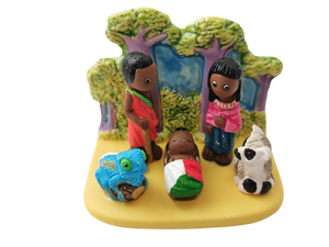 Crèche du Monde - Madagascar. Collection Boutique de Fourvière : Crèches artisanales en céramique peinte à la main du Pérou, certifiées Fair Trade. Objets de décoration de Noël.