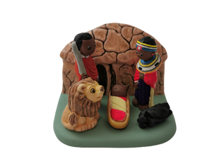Crèche du Monde - Masai. Collection Boutique de Fourvière : Crèches artisanales en céramique peinte à la main du Pérou, certifiées Fair Trade. Objets de décoration de Noël.